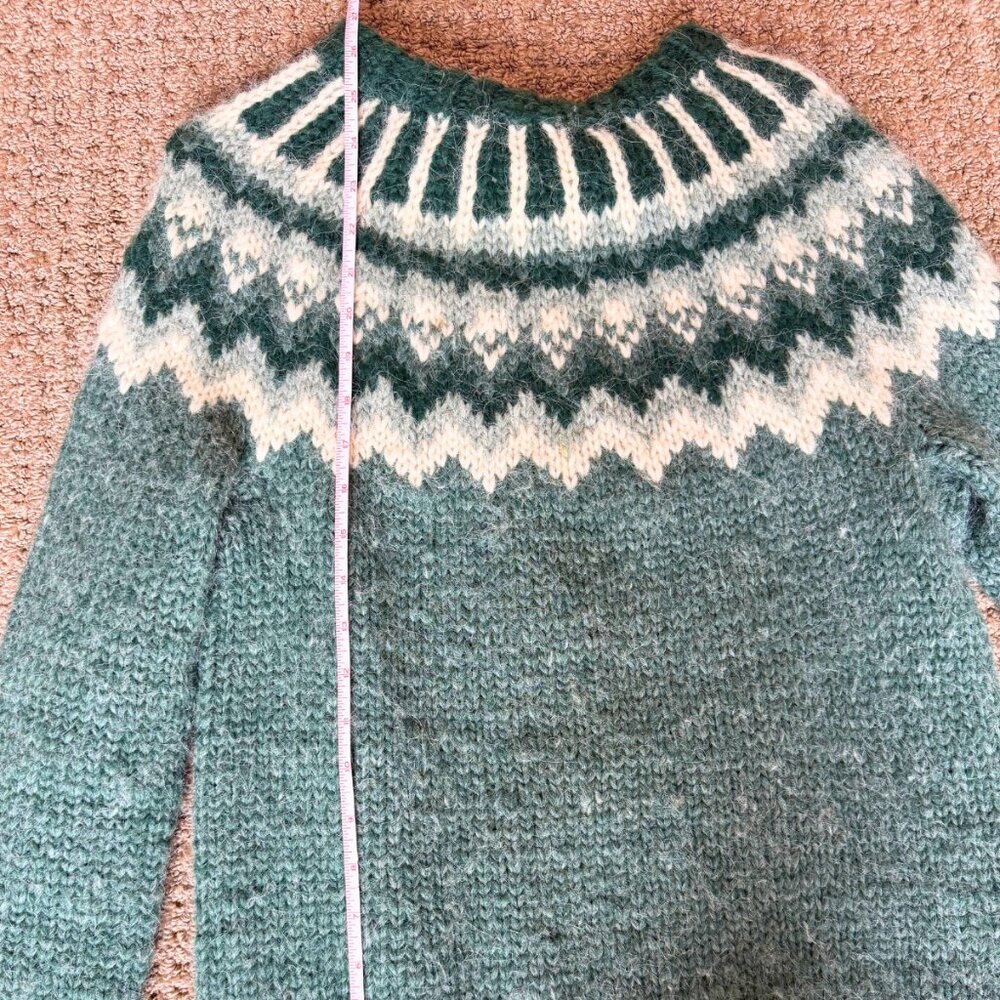 The Handknitting Association of Iceland 100% Wool Sweater Forest Green Small - Picture 3 of 5
